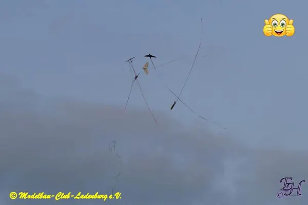 Combat – 03ac1d2a02c963b3.jpg