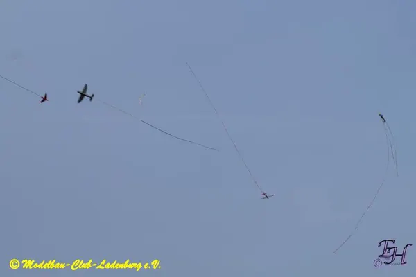 Combat – 0b99ccffcb9468e0.jpg
