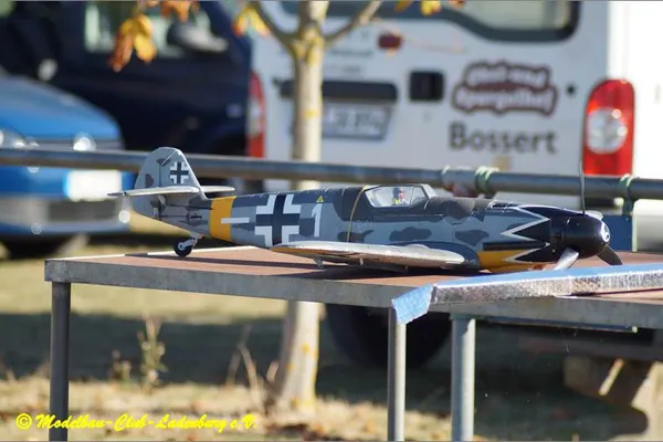 Combat – 4ab85103b42d9062.jpg