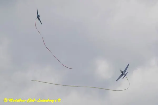 Combat – 91898ec0a6c0963c.jpg