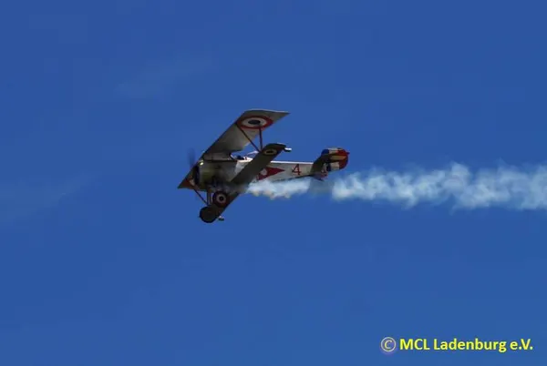 Flugtag 2015 – 28d3f812edf96582.jpg
