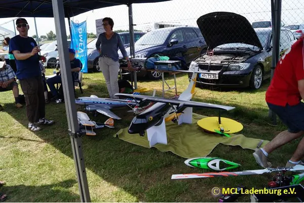 Flugtag 2015 – 4a771ab076d6f18d.jpg