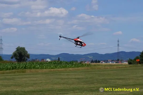 Flugtag 2015 – 52f0cee6b0dd4152.jpg