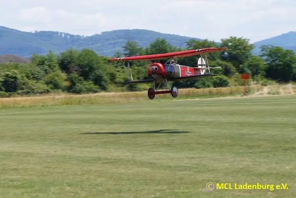 Flugtag 2015 – 7dbefab241322567.jpg