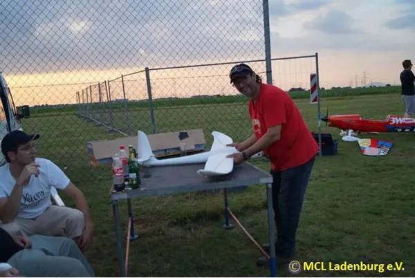 Flugtag 2015 – e1013b38c0e5cf98.jpg