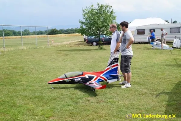 Flugtag 2015 – e8c092bda06ab277.jpg