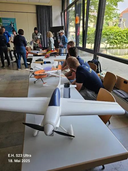 Ladenburg "vereint" 2025 – e0b342539f0fb4c9.jpg