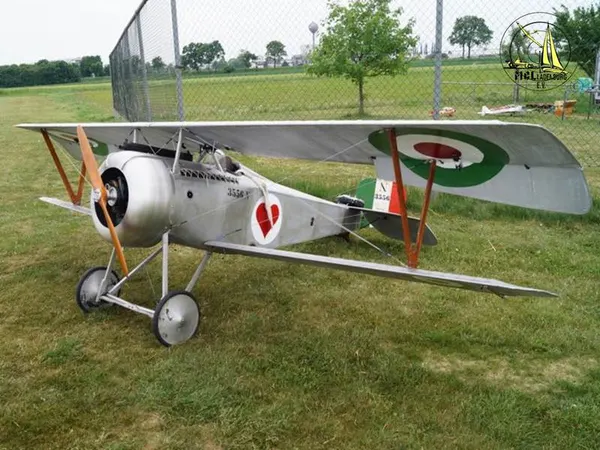 So entsteht eine Nieuport – 759b4c208caa4f12.jpg