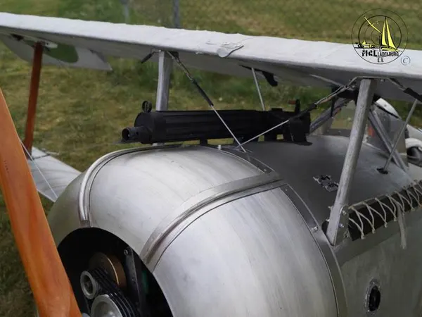 So entsteht eine Nieuport – e64f0e7d40557cf2.jpg