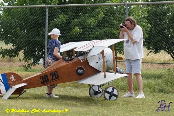 Schloss-Schule Ilvesheim zu Besuch – 0ab4c4eecb429a3f.jpg