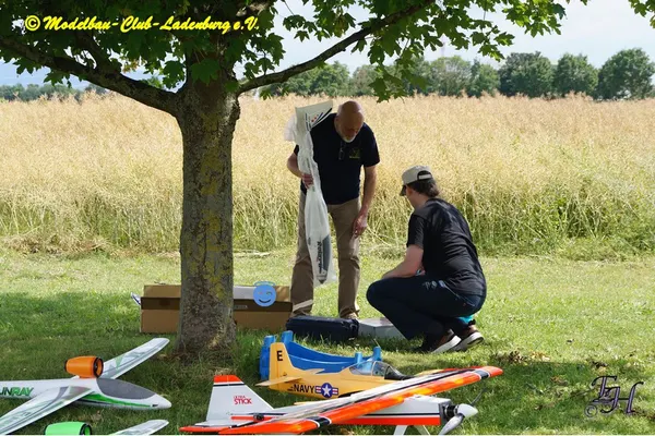 Schloss-Schule Ilvesheim zu Besuch – 8379f4ee975cda03.jpg