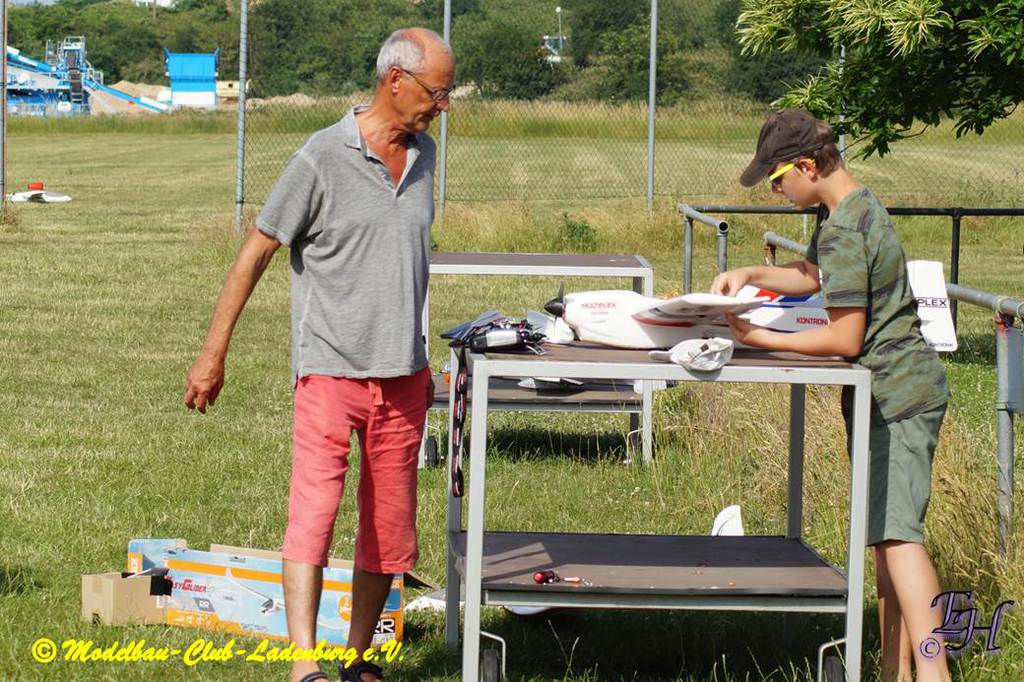 Modellbau Club Ladenburg E V Schloss Schule Ilvesheim Zu Besuch